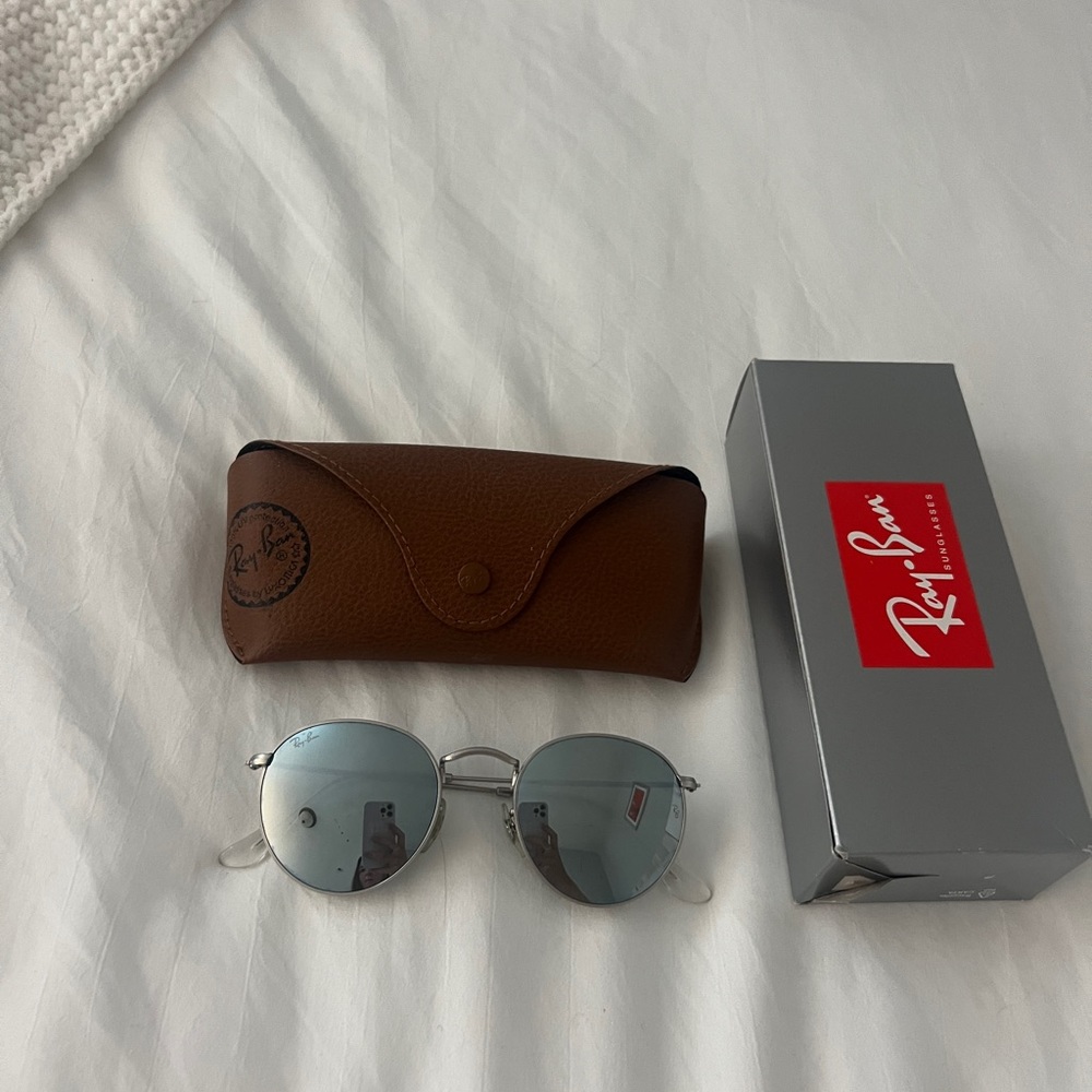 RAY BAN ROUND METAL